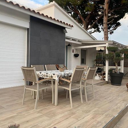 Lovely House Near The Beach Calafell Exteriör bild