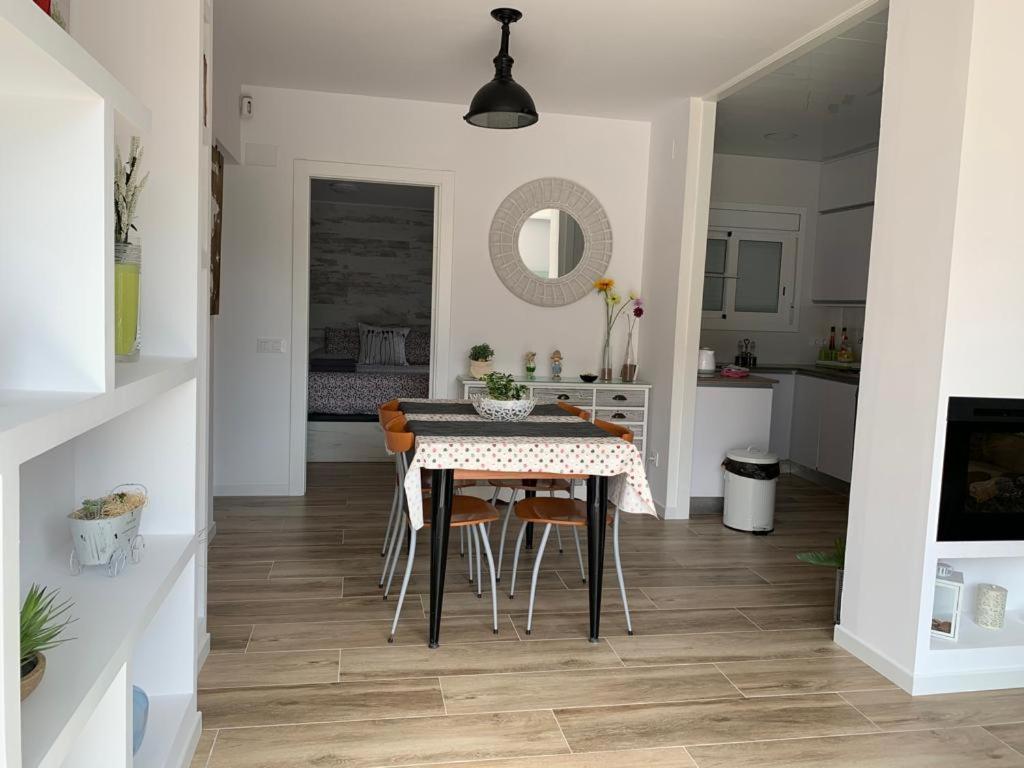 Lovely House Near The Beach Calafell Exteriör bild